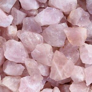 Rose Quartz | Raw Crystals from Madagascar | Rough Rocks for Tumbling | Pink Quartz Love Stone | Bulk Wholesale Crystals | Healing Crystal