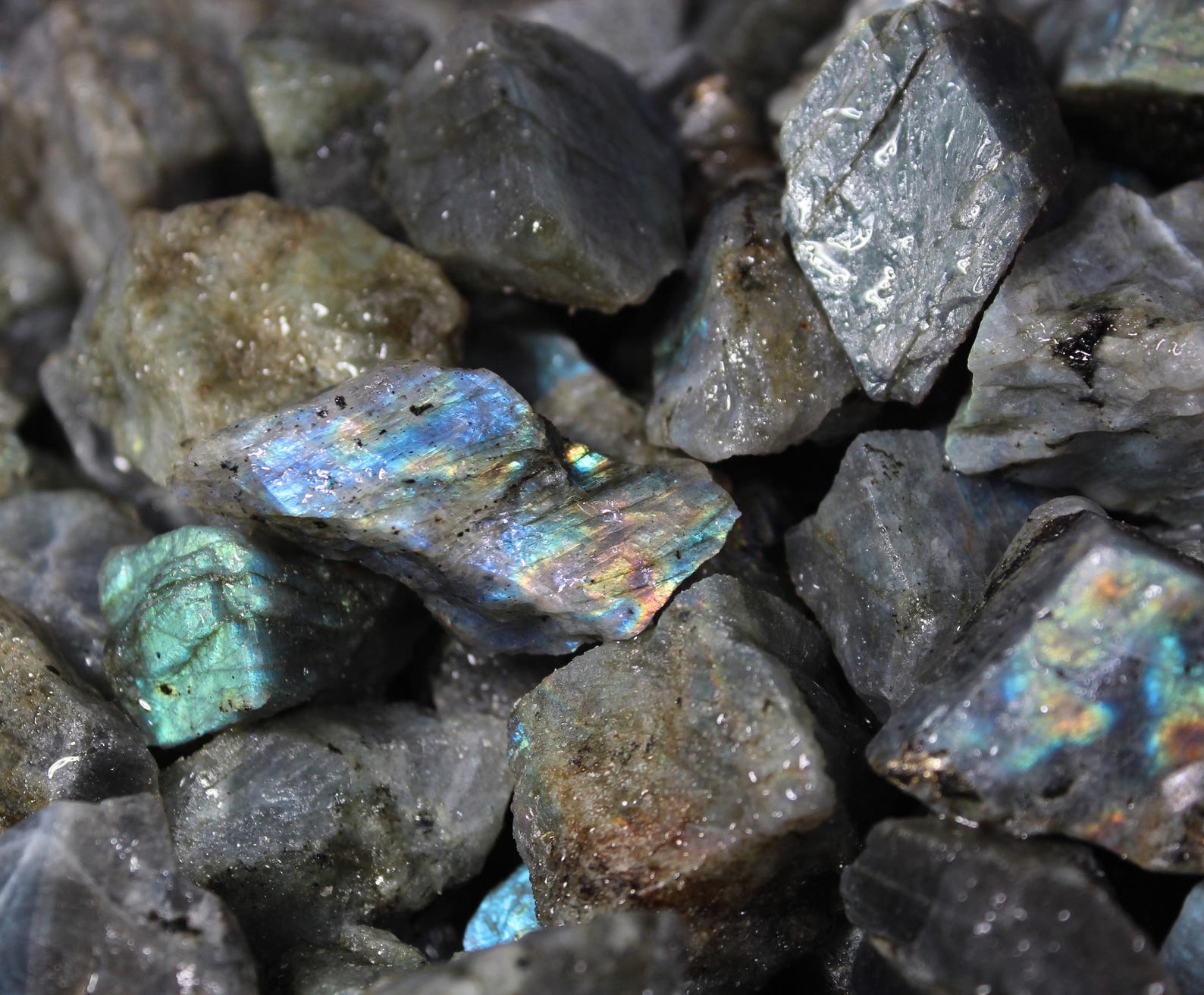 Accent Rokcs Labradorite