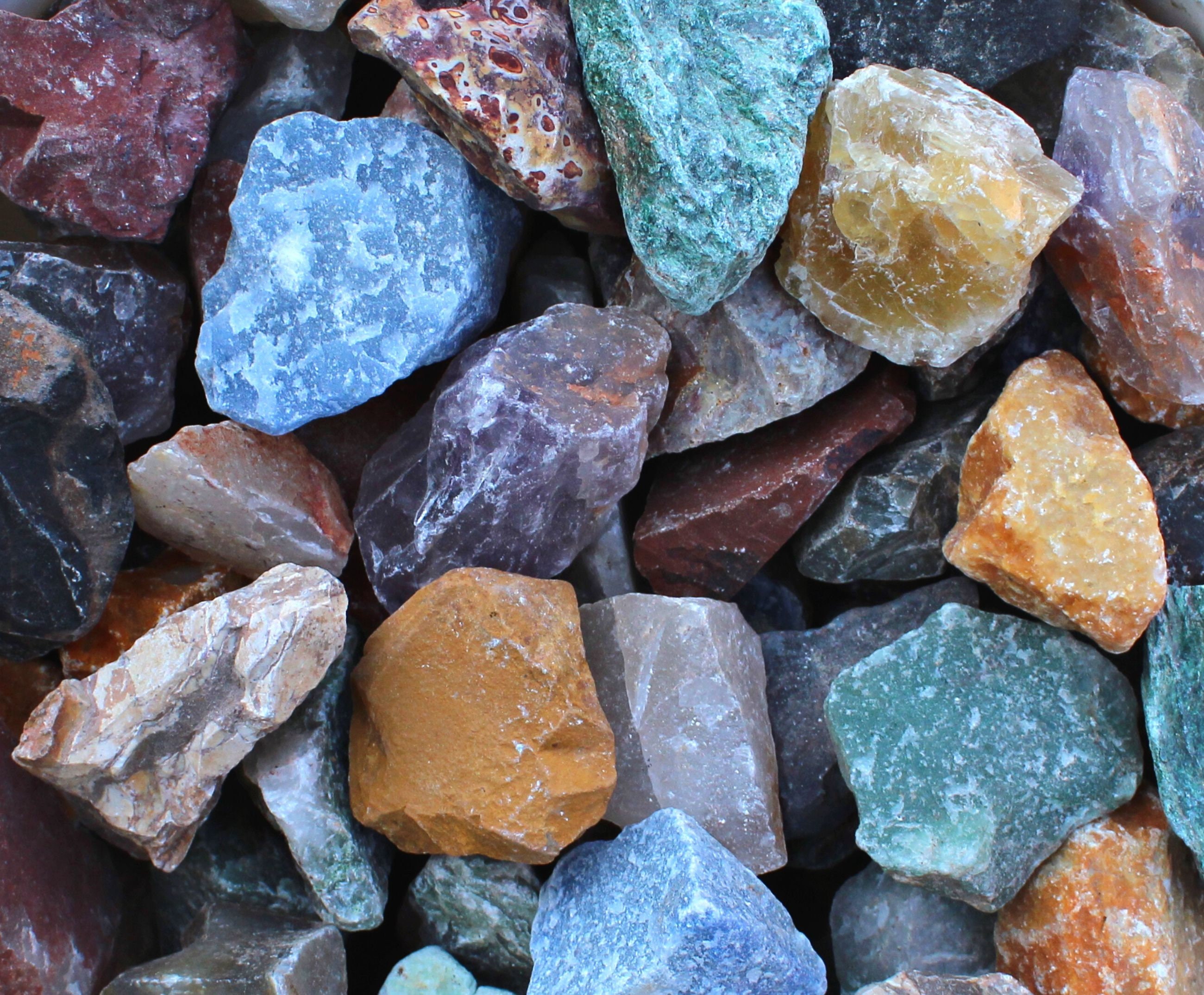 Brazil Mix | Large Rough Rocks for Tumbling | Size: 2