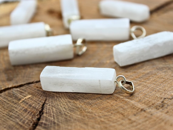 Selenite "Satin Spar Gypsum" Necklace-Crystal Point Pendant-Gemstone Necklace-Healing Crystal Necklace- Selenite Pendant-Crystal Healing