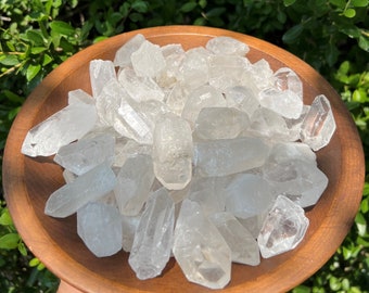 Natural Clear Quartz Points | B Quality | Raw Clear Quartz Crystal | Bulk Crystal | Wholesale Crystal | Healing Crystal | Healing Stone |