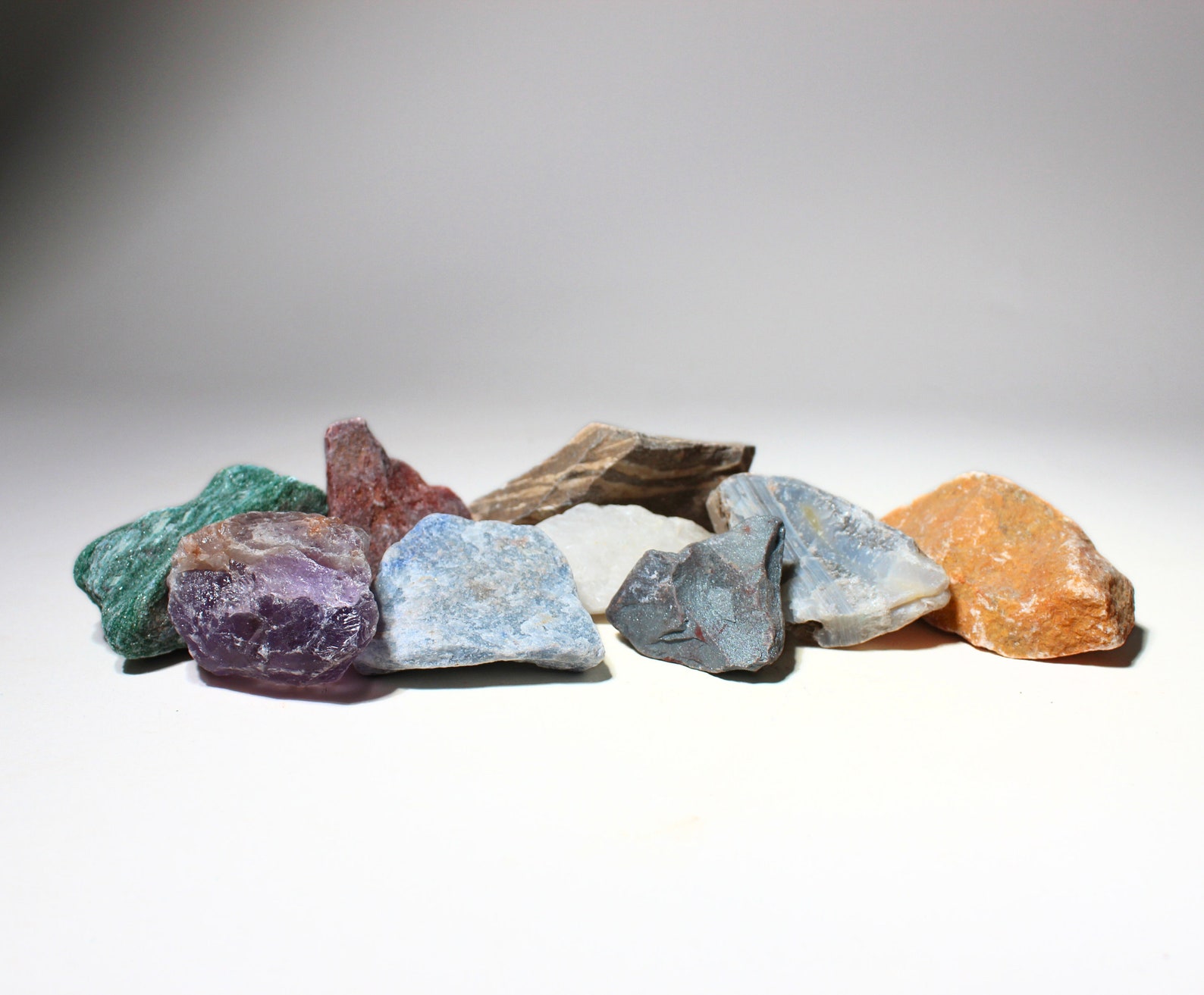 Brazil Mix | Large Rough Rocks for Tumbling | Size: 2