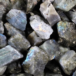 Labradorite | Rough Flashy Labradorite Crystal | Raw Labradorite | 1LB Bulk Crystal | Wholesale Crystals | Healing Crystals | Healing Stones