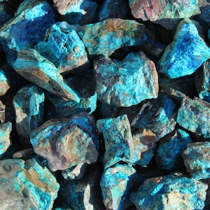 Crisocola de grado "A" / Cristales en bruto de Perú / Rocas en bruto para pulir / Piedras en bruto / Cristales al por mayor / Cristales curativos