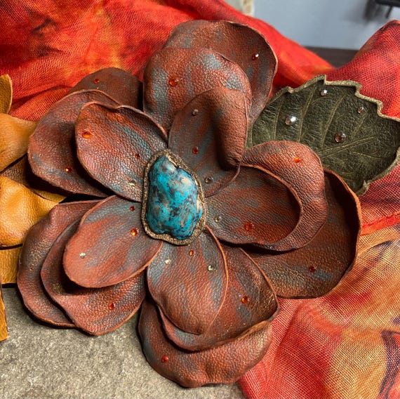 leather flower art cinch bag slider / leather purse strap accessories / western leather hat band flower / fall decor