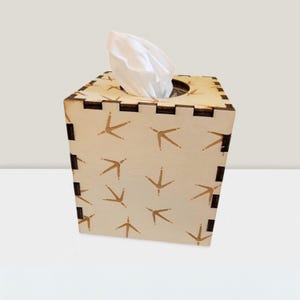 Laser Engraved Chicken Track Tissue Box Cover – Rustic Farmhouse Decor, Chicken Lover Gift