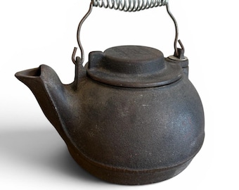 Wagner's 1891 Original Cast Iron Tea Kettle with Wire Coil Handle Black USA