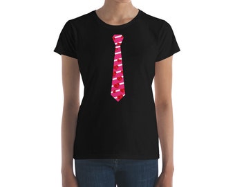 Funny Heart Tie Valentines Day Women's Short Sleeve T-Shirt