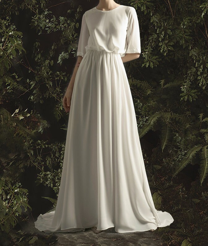 Liz French style open-back wedding dress. | Etsy