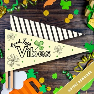 St. Patrick’s Day Printable Pennant Flags | DIY Party | Classroom Decor | St. Patrick’s Day Photo Prop | PRINTABLE St. Patrick Decorations