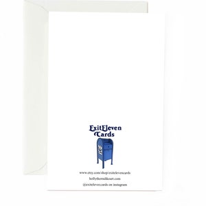 Puede incluir: Una tarjeta blanca con una ilustraci&oacute;n de buz&oacute;n azul y el texto "ExitEleven Cards" en negro. El texto "www.etsy.com/shop/exitelevencards hollythornlikeart.com @exitelevencards on instagram" tambi&eacute;n est&aacute; incluido en negro.