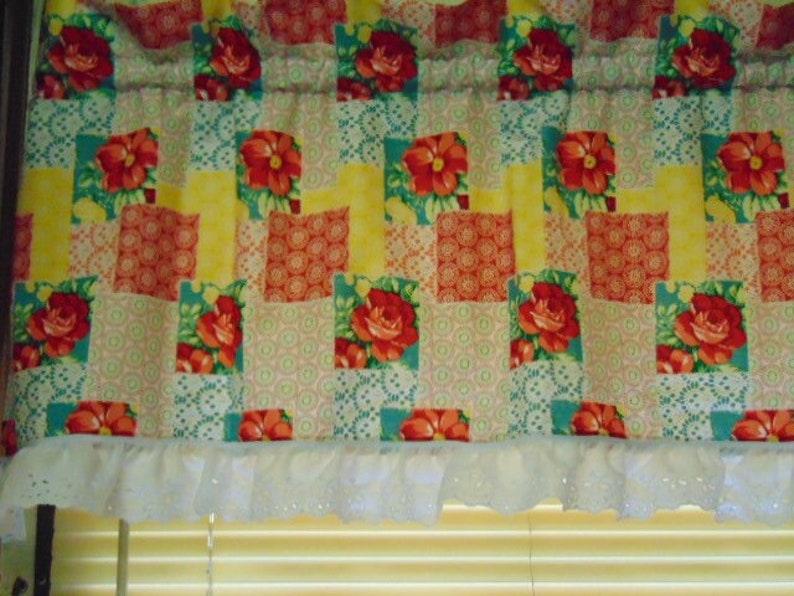 Pioneer Woman Kitchen Valance Etsy