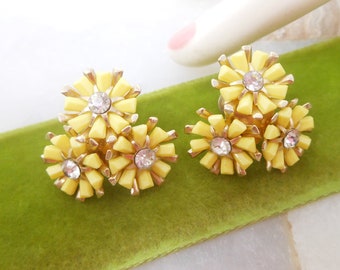 Vintage CORO Earrings Yellow Flower Rhinestone Screw Back Cluster Plastic Designer Mid Century Jewelry Gift,  VivianJoel.com