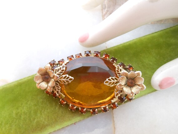 Vintage Topaz Brooch Crystal Rhinestone Flower Pi… - image 2