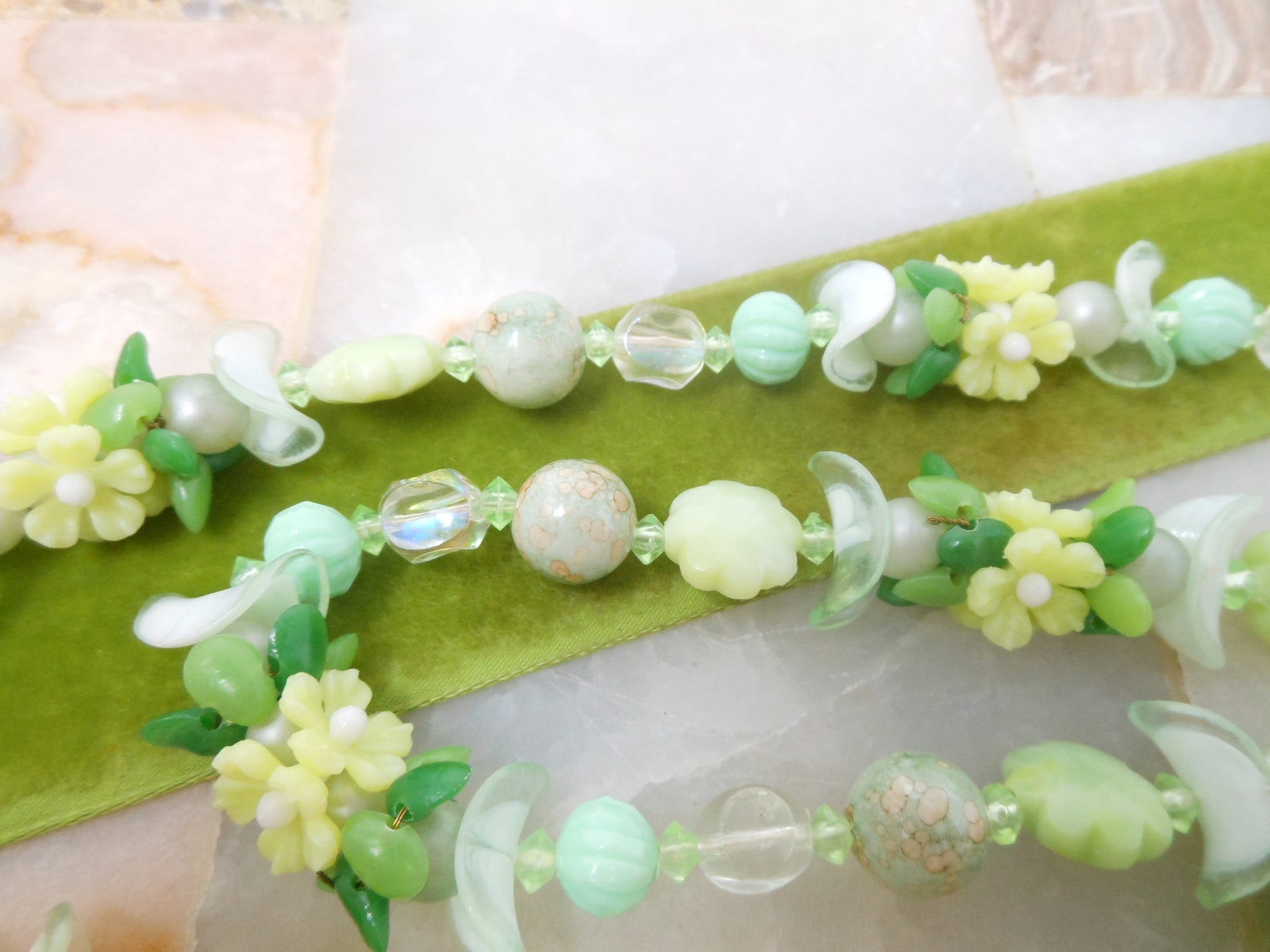 Vintage Plastic Flower Necklace Garland Lei Bead Daisy Flower Etsy