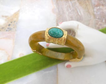 Vintage BAKELITE Bracelet Spinach Pea Green Bangle Chunky Peking Glass Cabochon Gold Plate Mid Century Art Deco Jewelry, VivianJoel.com