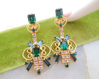 Vintage EISENBERG Earrings Clip On Rhinestone Chandelier Dangle Drop Emerald Green Mid Century Designer Jewelry Gift, VivianJoel.com