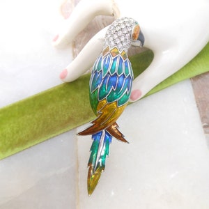 Large Gold Tone Northern Cardinal Brooch With Red Color Crystal Rhinestone Bird