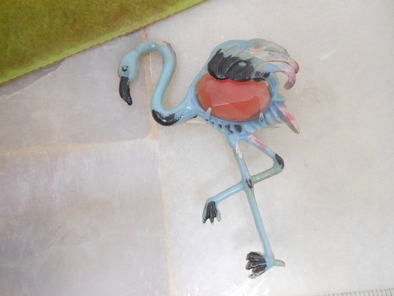Vintage Flamingo Brooch Celluloid Pin Old Plastic… - image 4