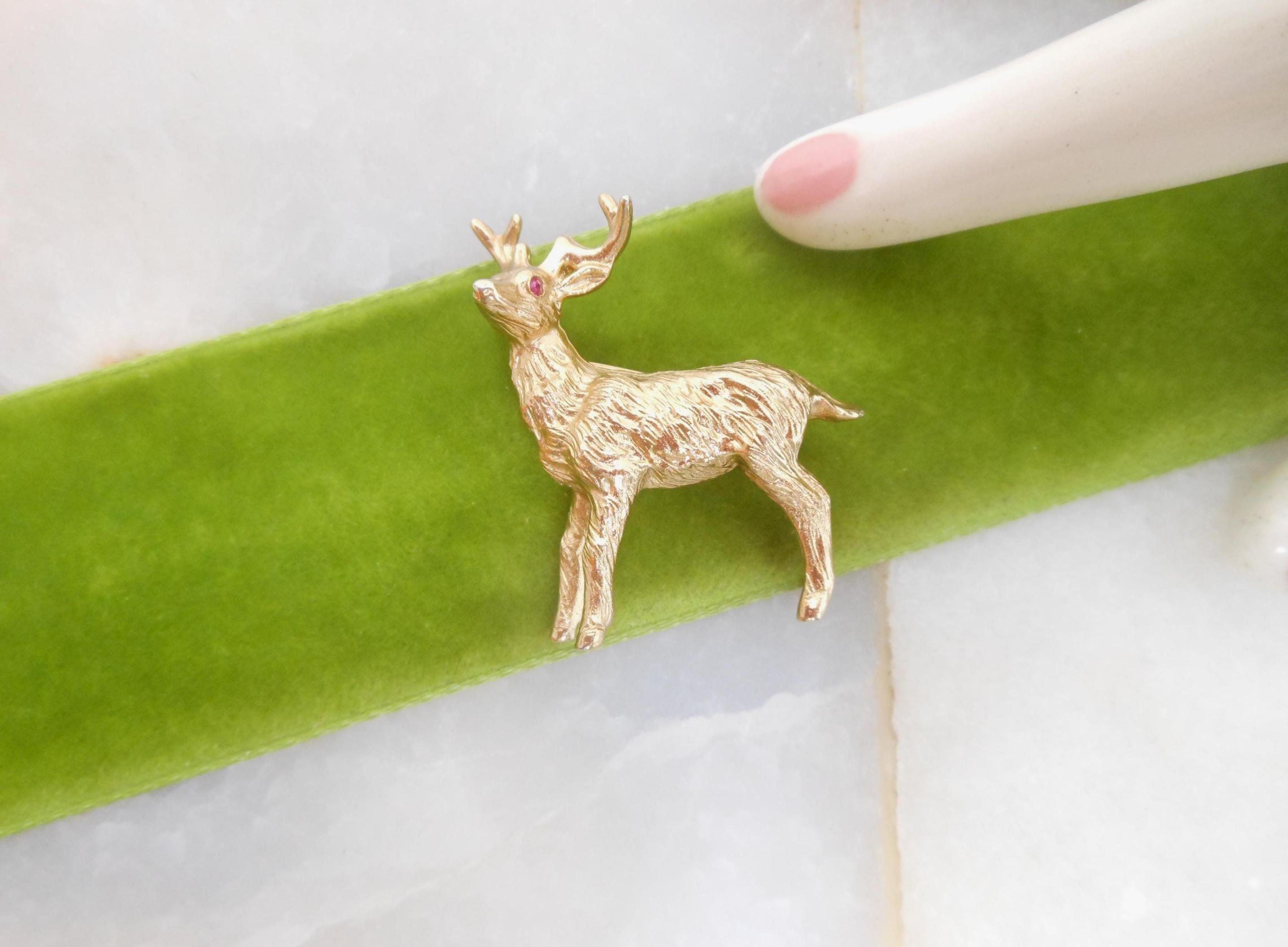 thumbnail image 2 of Stunning Stag Deer Brooch - Clear Austrian Crystal & Rhinestone, Silver Plated 2 of 5