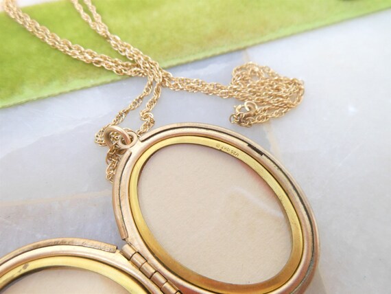 Vintage Gold Fill Locket Necklace Photo Pendant E… - image 7