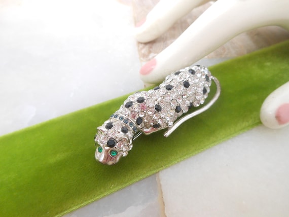 Vintage KJL Panther Brooch Crystal Rhinestone Cat… - image 1