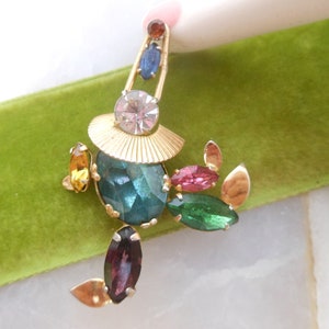 Vintage BOUCHER Lion Brooch Green Pin Rhinestone Eye Gold Plate Designer Marboux Mid Century Leo Jewelry, VivianJoel.com