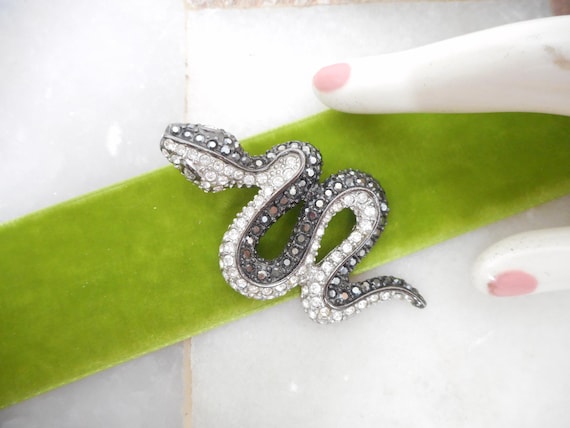 Vintage KJL Snake Brooch Crystal Rhinestone Black… - image 2