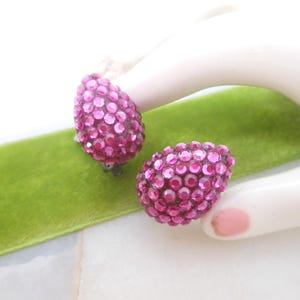 Vintage MISTAR BIJOUX Earrings Clip On Pink Rhinestone Crystal Fuchsia Designer Mid Century Jewelry