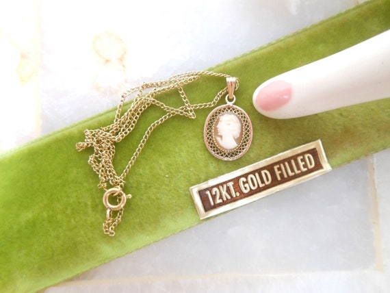Vintage Cameo Gold Fill Pendant Necklace Petite D… - image 1