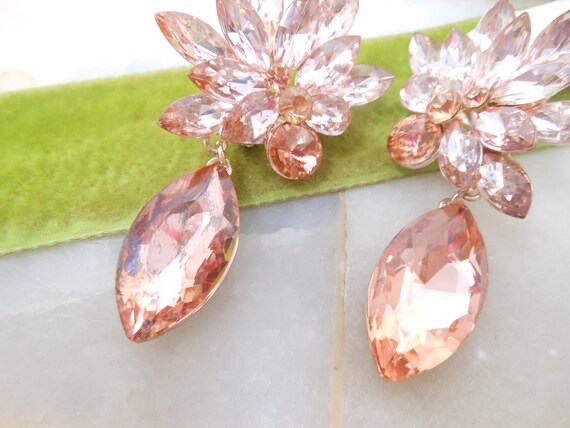 Vintage Huge Peachy Pink Earrings Clip On Dangle … - image 10