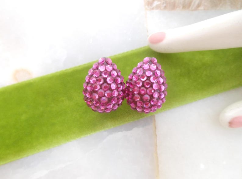 Vintage MISTAR BIJOUX Earrings Clip On Pink Rhinestone Crystal Fuchsia Designer Mid Century Jewelry
