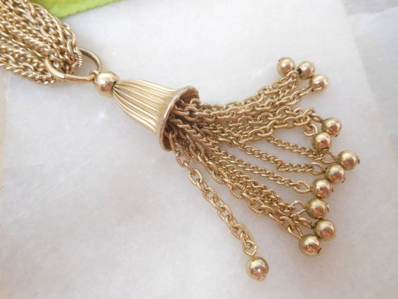 Vintage MARVELLA Pendant Necklace Fringe Chain Ta… - image 3