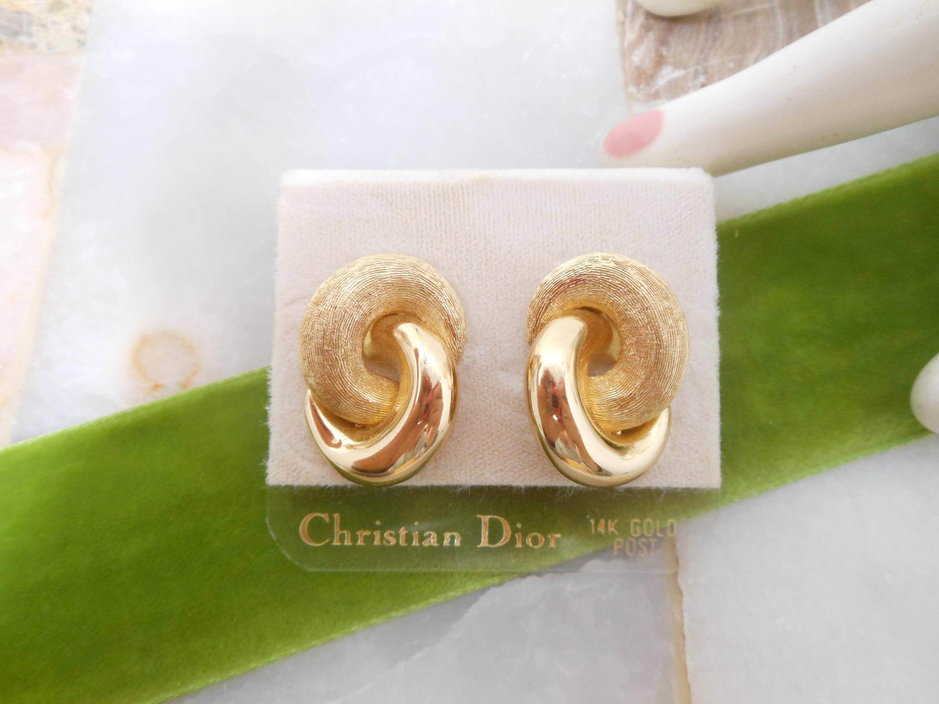 Vintage CHRISTIAN DIOR Designer Earrings Infinity Love Knot