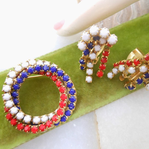 Vintage Patriotic Brooch Earrings Set Milk Glass Red White Blue Circle Infinity Pin Jewelry July 4th Election Mid Century, VivianJoel.com