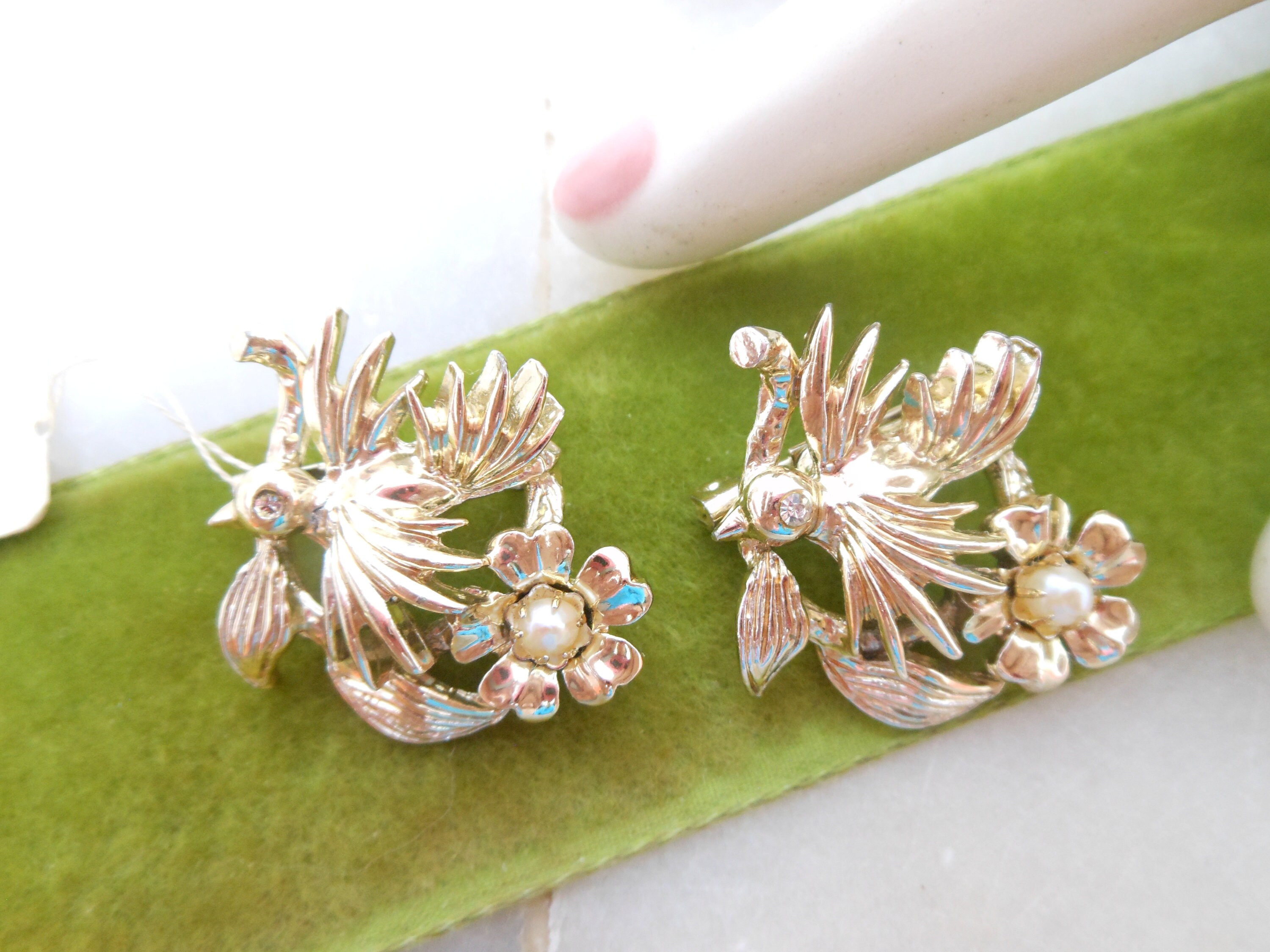 Vintage Bird Scatter Pin Faux Pearl Brooch Set Rhinestone
