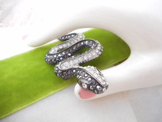 Vintage KJL Snake Brooch Crystal Rhinestone Black… - image 4