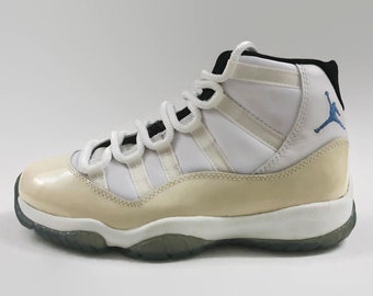 Air Jordan XI Columbia Blue Authentic Nike Basketball Shoes Size 7.5 Circa 1995-1996