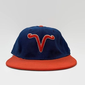Victoria Toros MiLB New Era Fitted Baseball Hat Size 7 1/8 Circa 1970s