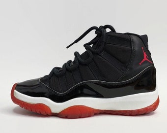 Air Jordan XI Black-True Red-White Authentic Nike Basketball Shoes Size 7.5 Circa 1995-1996