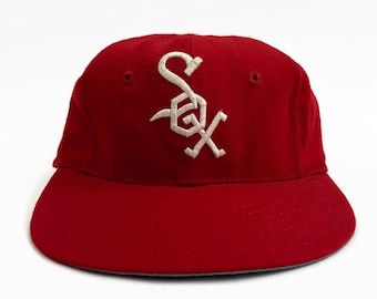 Chicago White Sox MLB Wilson Major League Baseball Leather Sweatband Fitted Hat Size 6 7/8 Circa 1971-1975