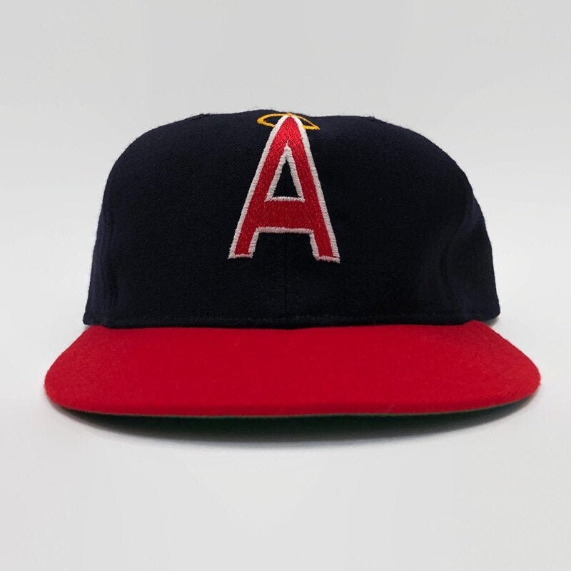 VTG 80s New Era Pro Model Snapback Hat EAST BAY WATER Patch