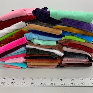 River 2 Tecido de veludo elástico de poliéster em várias cores, retalhos/remanescentes/sobras para scrunchies, tiaras, fitas, moldes, artesanato - 10131