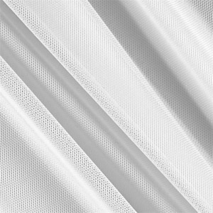 Può includere: Tessuto di tulle bianco con un fine motivo a rete. Il tessuto è morbido e trasparente, il che lo rende ideale per progetti di artigianato e cucito.