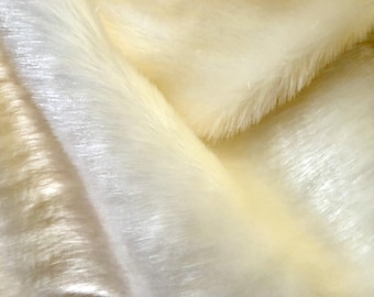 Zahra IVORY 0.75 Inch Short Pile Soft Faux Fur Fabric for Fursuit, Cosplay Costume, Photo Prop, Trim, Throw Pillow, Crafts - 10177