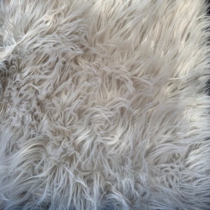 Eden SILVER Shaggy Long Pile Soft Faux Fur Fabric for Fursuit, Cosplay ...