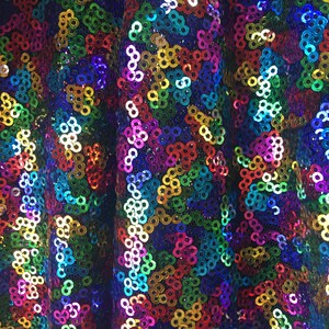 Leila RAINBOW pailletten op ZWART gaasmateriaal op maat gesneden - 10050