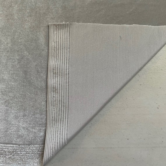 ★SCULPTOR★ Zen Velvet Trimming Top Ice Gray SC24A218GY Zen Velvet Trimming Top Ice Gray – lolamoon.co