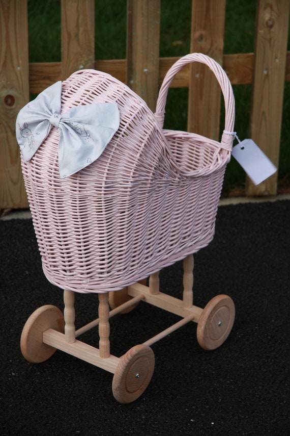 baby pram wicker basket