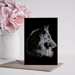 Carte de voeux de berger belge Groenendael avec un superbe design artistique fractal. Intérieur vierge pour les anniversaires ou toute autre occasion